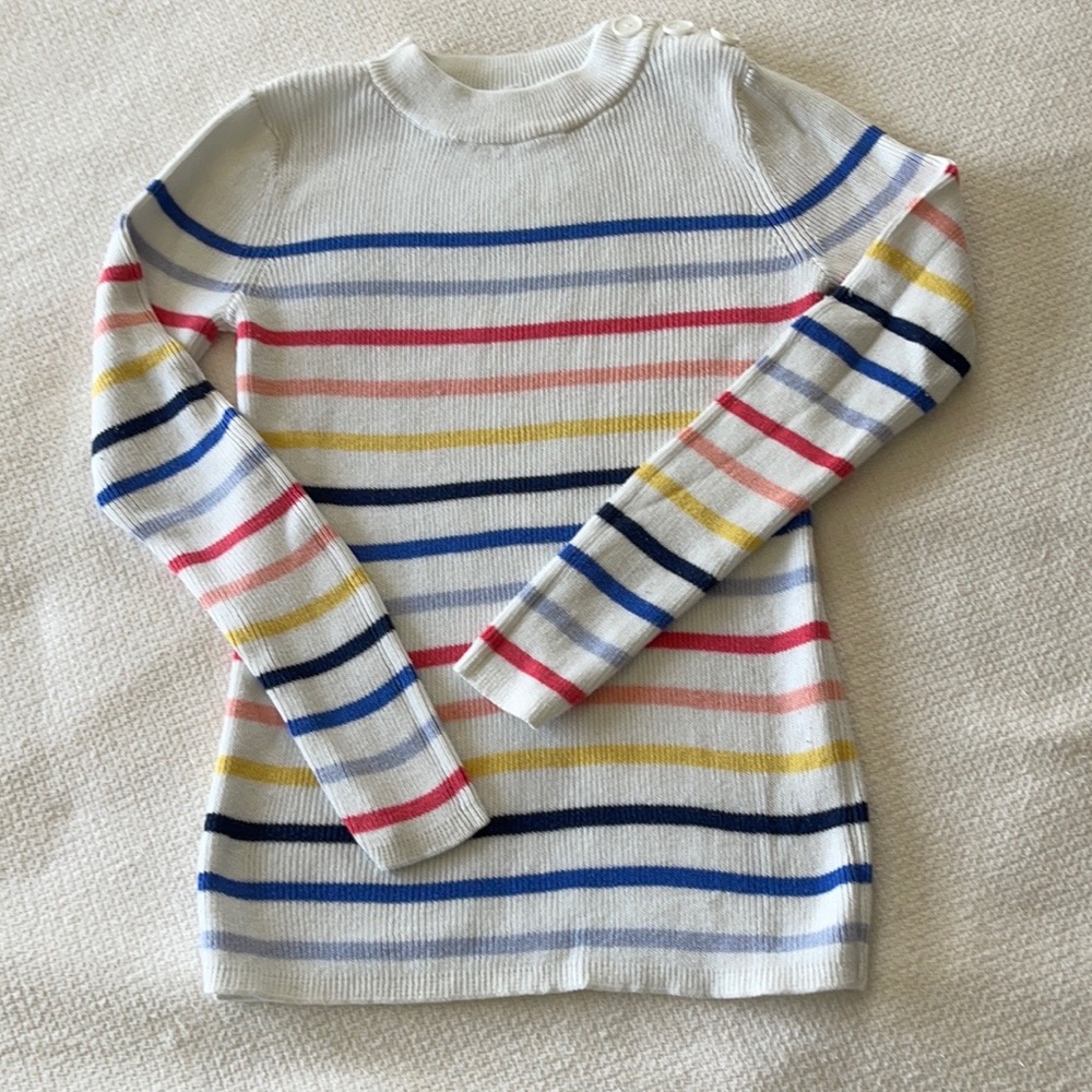 Gap sweater, good condition.